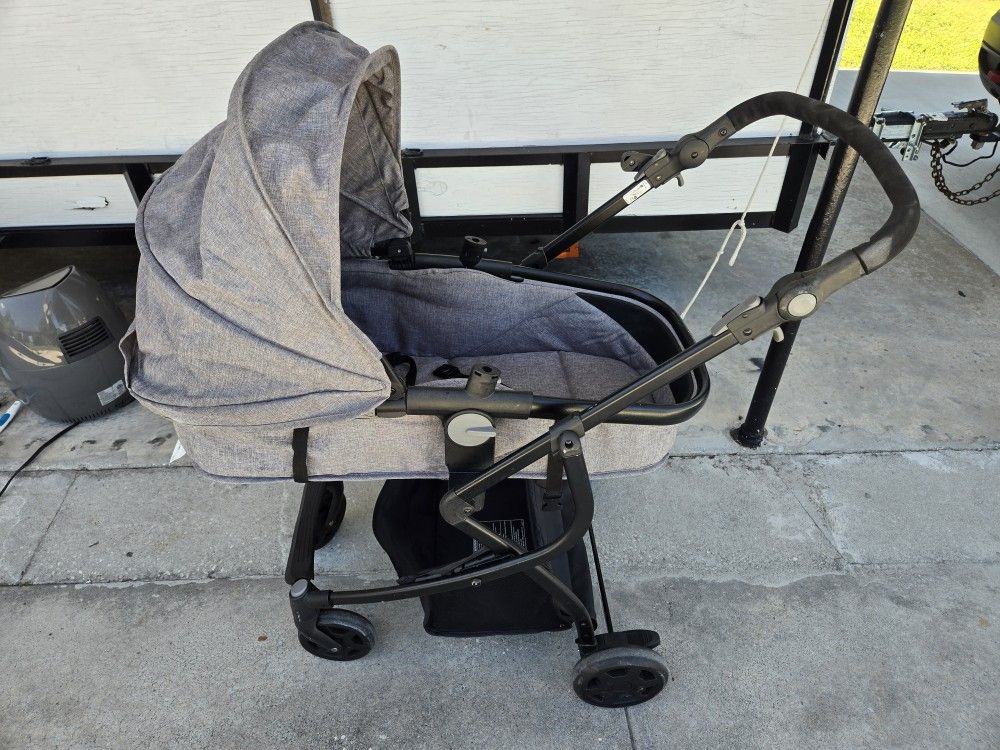 URBINI OMNI PLUS STROLLER