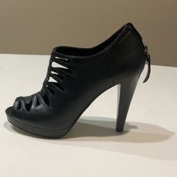 Calvin Klein All Genuine  Black Leather Platform Heels, Size 8