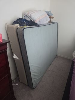 Full size bed - Brown