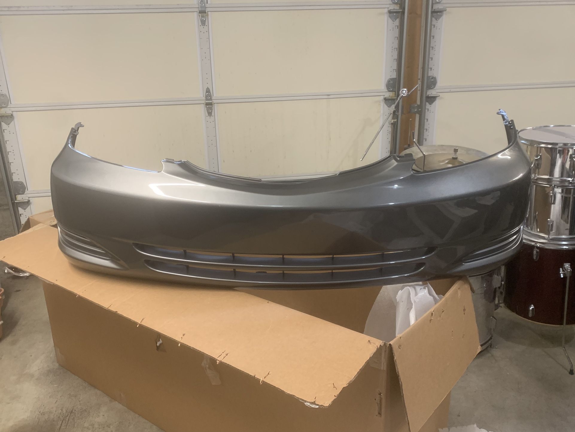 Toyota Camry Front Bumper Cover 2002-2006