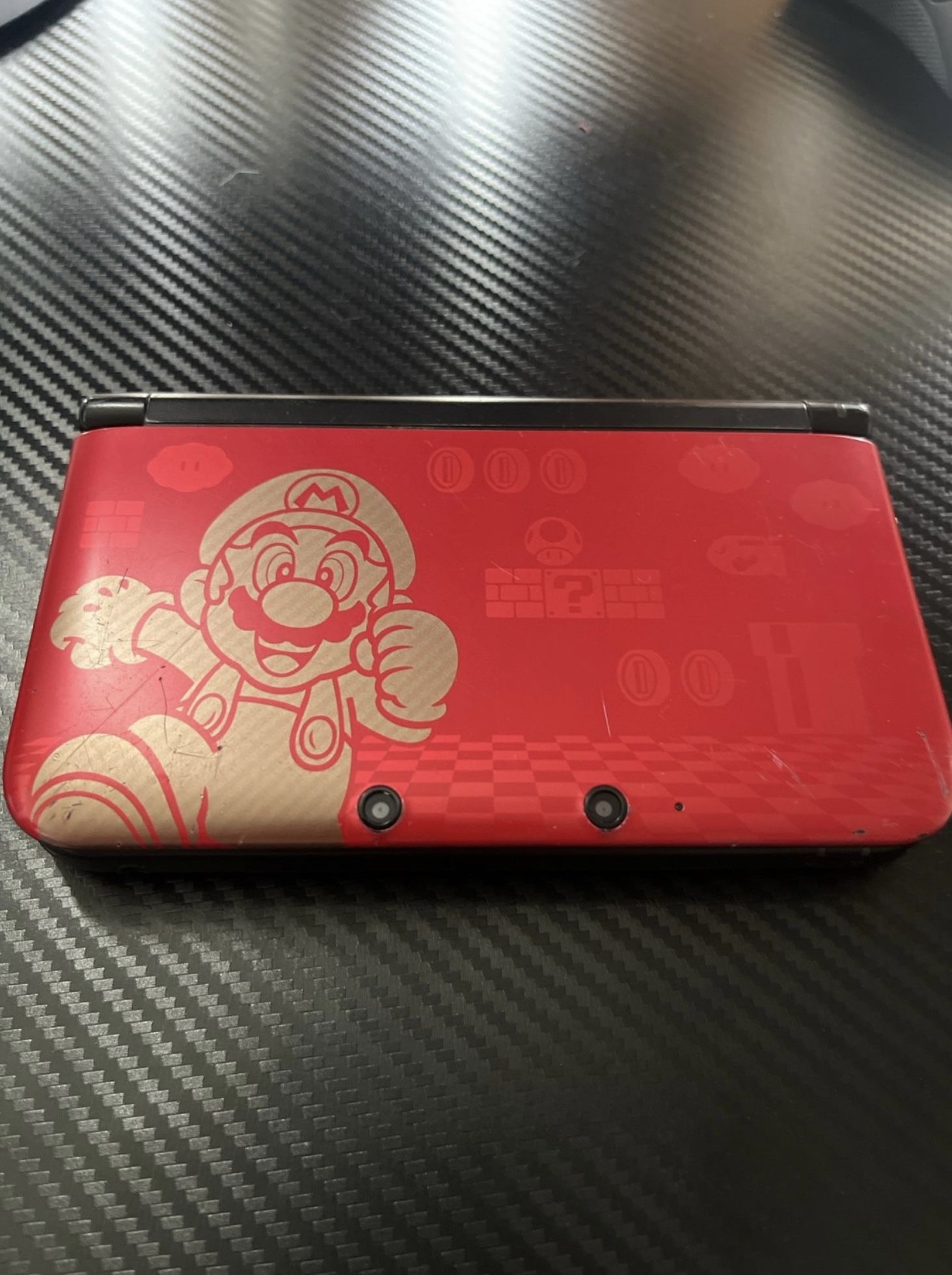 Nintendo 3DS XL New Super Mario Bros 2 Limited Edition (comes With Sd No Charger