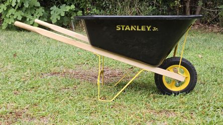 Kids Stanley Wheel Barrel