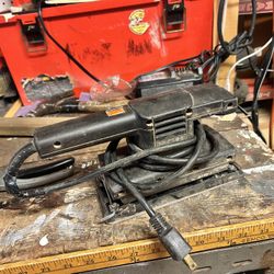Black N Decker Sander
