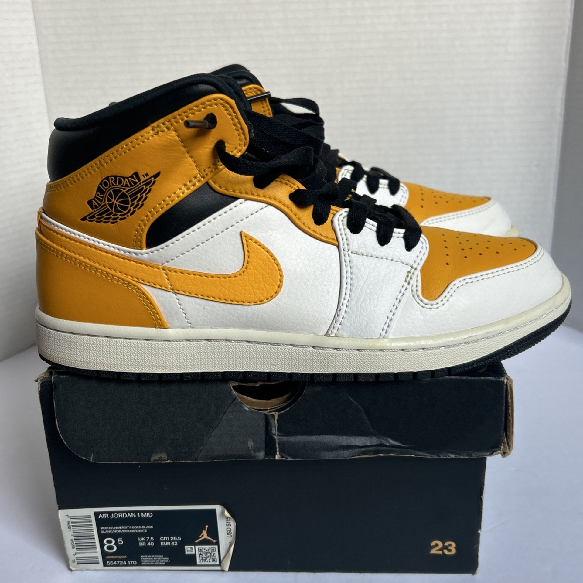 Av5174 700 Mid Dynamic Yellow Jordan 1 Yellow Flowers Jordan Mid