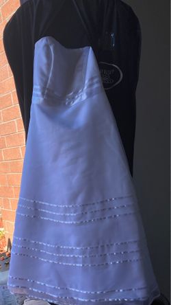 Wedding dress and shoes size 6m