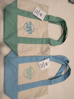NEW TRADER JOES MINI TOTES WITH TAGS