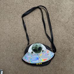 Alien Purse