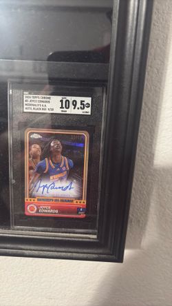 Topps Chrome McDonalds All-AmericN Joyce Edwards Black Auto