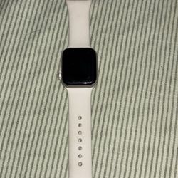 Apple Watch SE 40mm