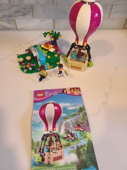 Lego Friends Heart Lake Hot Air Balloon (#41097)