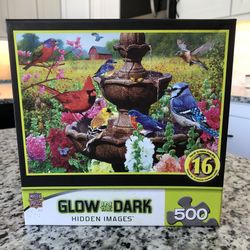 Master Pieces Puzzle & Games Glow In The Dark Hidden Images 500 Piece.