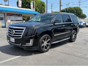 2015 Cadillac Escalade Luxury SUV