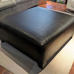 Rooms To Go Leather Ottoman 