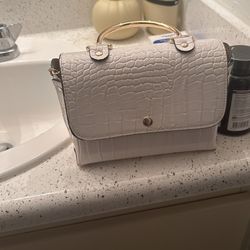 Purse 
