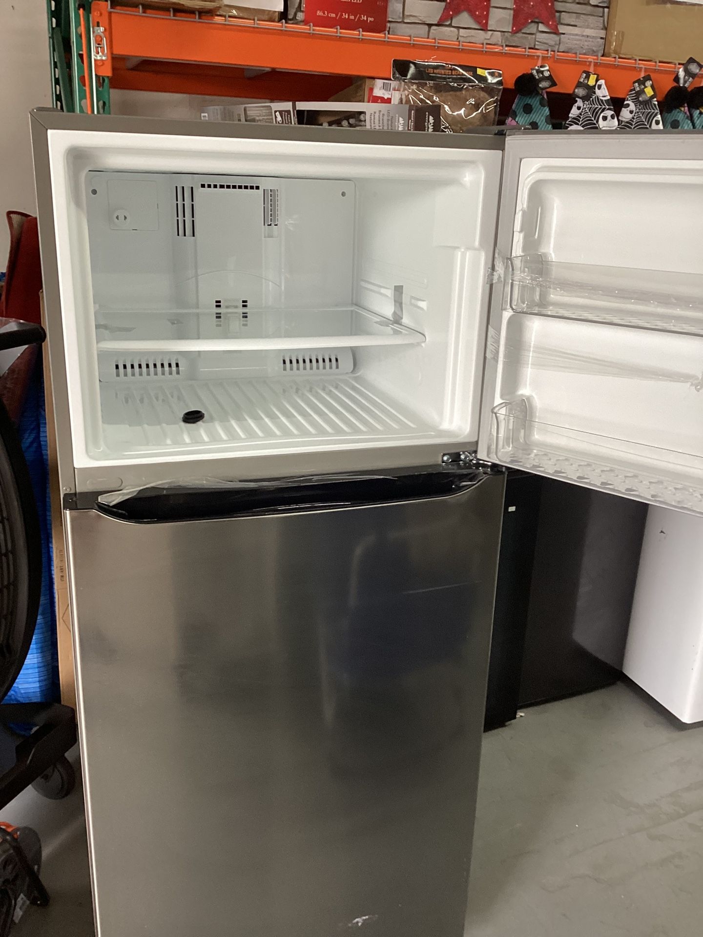 LG 30 in. 20 cu. ft. Top Mount Freezer Refrigerator with MultiAir Flow