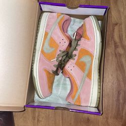 SB Dunk Stardust size 11