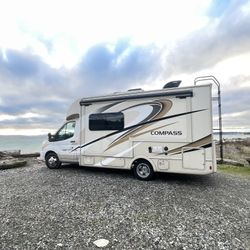Thor Compass 23TW Motorhome 