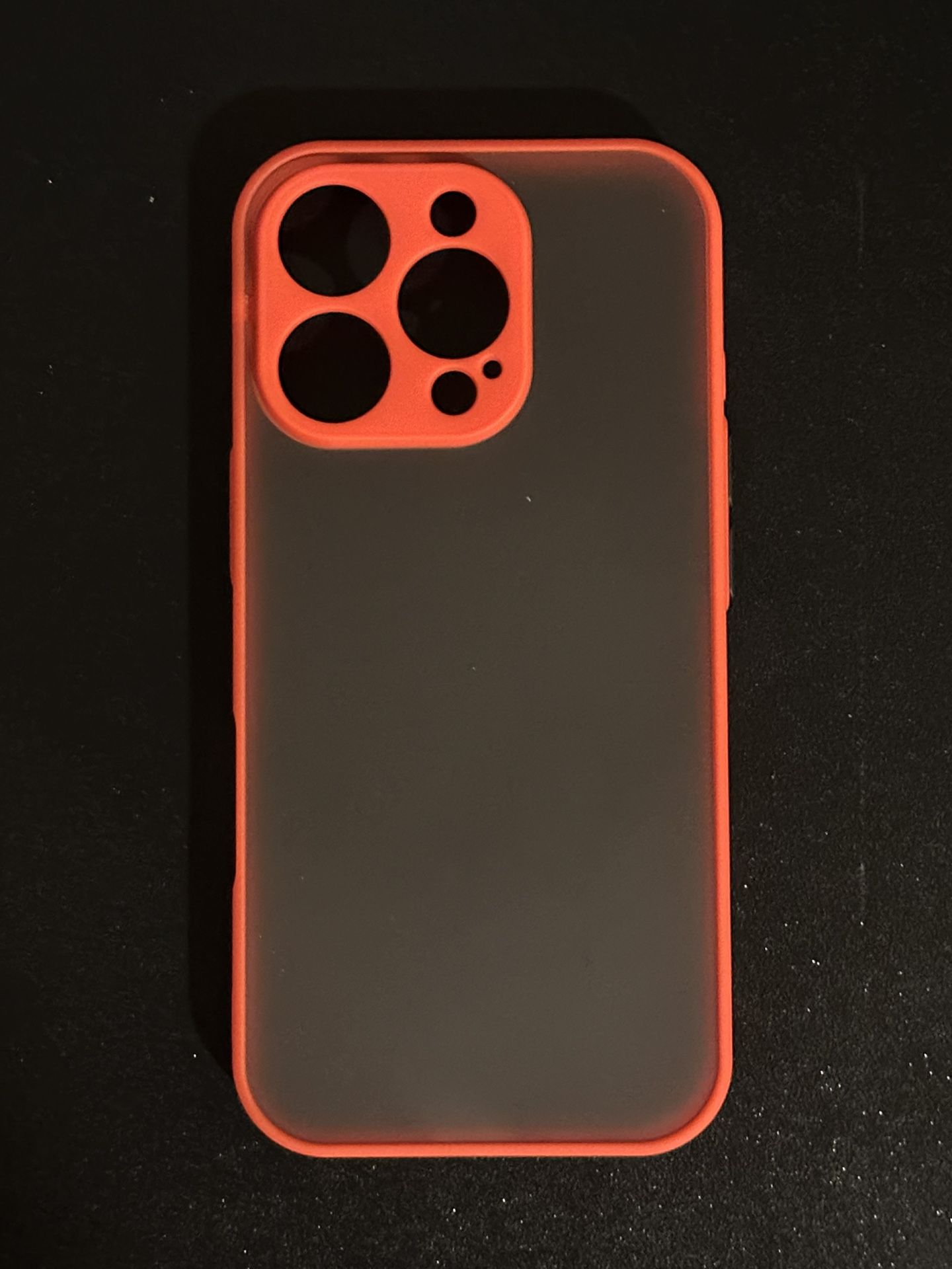 iP 16 Pro Case Red