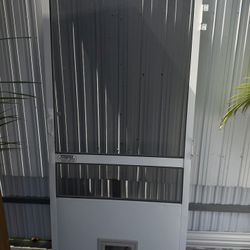 screen door