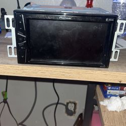 Pioneer DMH-G225BT  Digital Media AV Receiver 