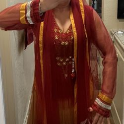Indian Dress With Pants, Shawl, Jewelry And Shoes