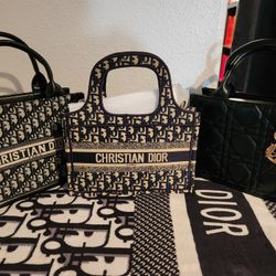 Beautiful Medium Size Totes