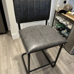 Modern Grey Faux Leather Counter Stools (3)