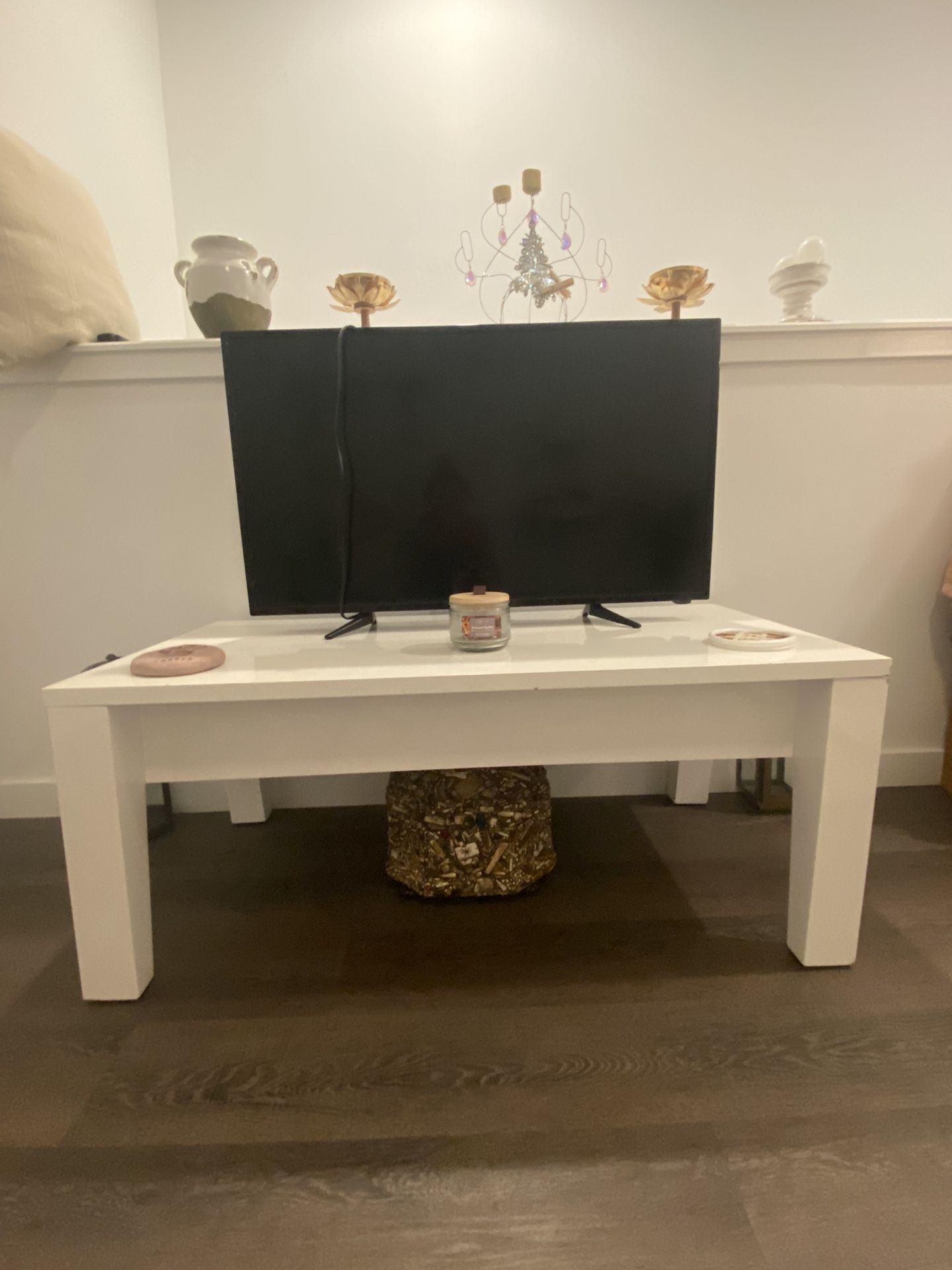 Adjustable TV Console W/ Storage