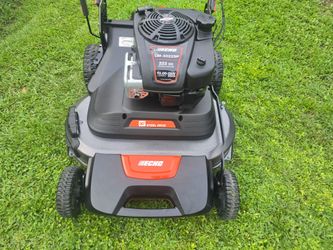 Echo self-propelled 30" mower like NEW