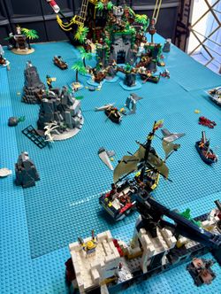🏴‍☠️ Large LEGO Pirates Collection - Vintage and Rare Items