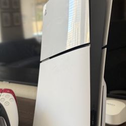 PS5 & Accessories 