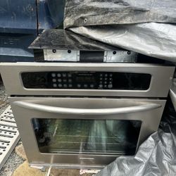 Frigidair Professional Series Convection Oven + Electric Cooktop