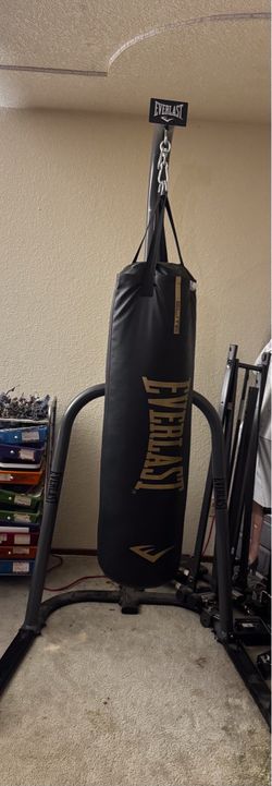 Everlast Elite heavy bag with stand.
