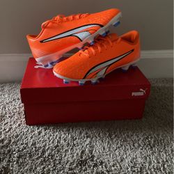 Puma Ultra Soccer Cleats