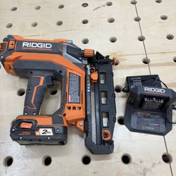 Ridgid R09892 18V Brushless 16ga Finish Nailer