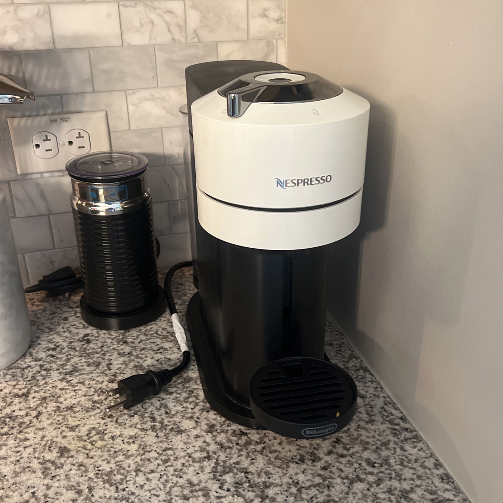 Brand New Nespresso With Steamer And Pods 