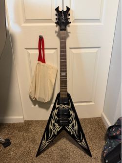 B.C. Rich Kerry King V Signature