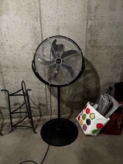 Utility fan
