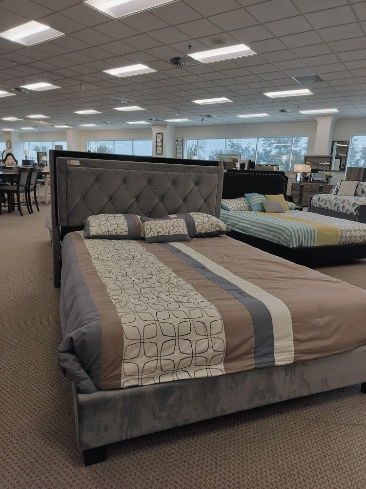 Queen Size Bed Furniture