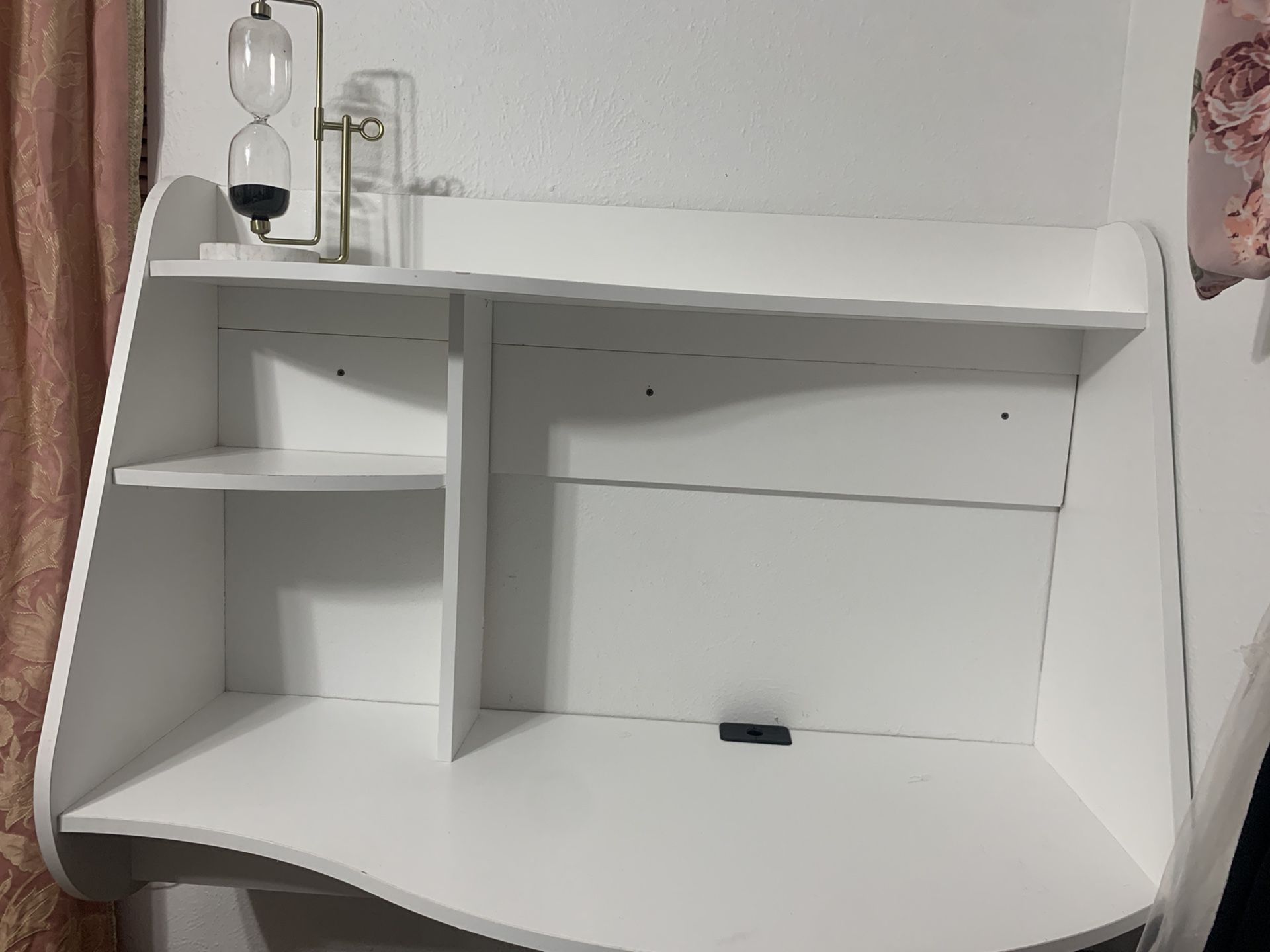 White Desk