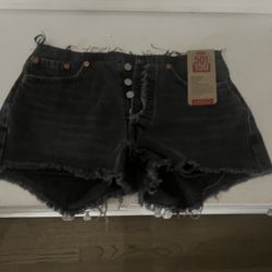 black levis shorts