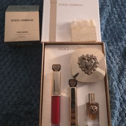 Dolce Gabanna Set New Authentic