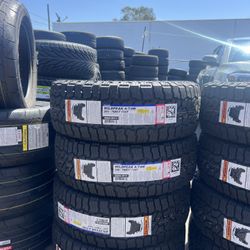 285/70/17 Falken Wildpeak At4w $1,000 Por Las 4 Llantas Instaladas Y Balanceada, Tenemos Todas Las  Medidas Y Marcas. 