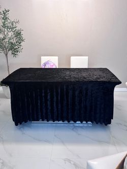 Spandex Black Velvet Tablecloth 6ft