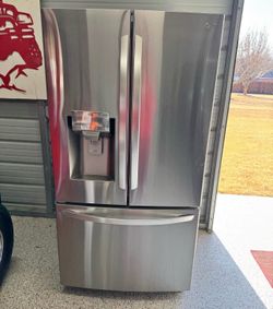 LG Refrigerator