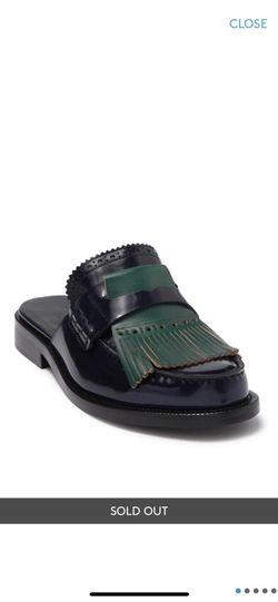 Burberry shor size 7