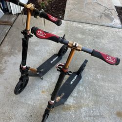 2 Hudora 14325 Large Folding Scooters