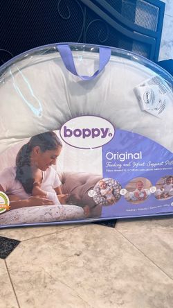 Feeding And Support Pillow