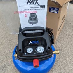 AAVIX  OUTDOOR 3 GALLON AIR COMPRESSOR NEW!!! 