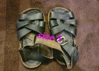 Saltwater Sandals TODDLERS SIZE 5